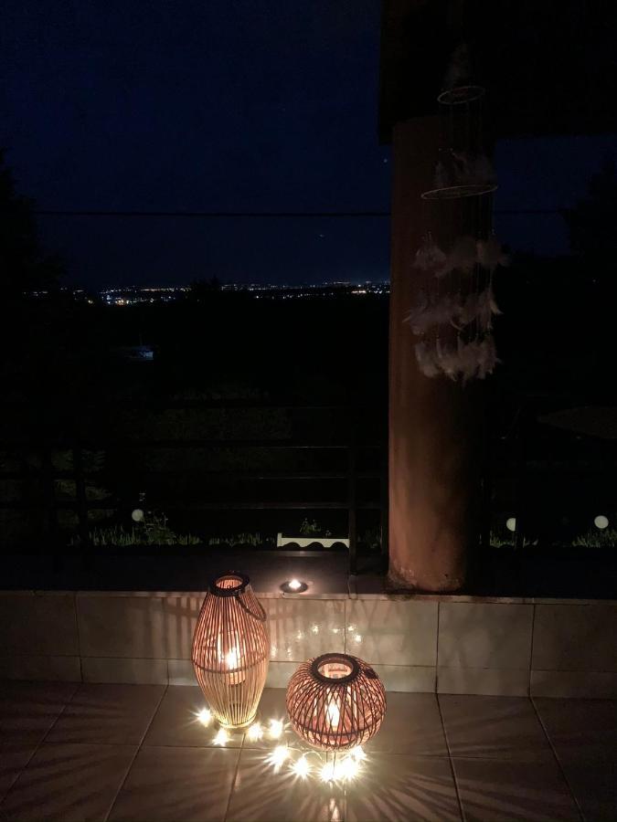 House In The Woods Apartment คาร์ดิทซา ภายนอก รูปภาพ