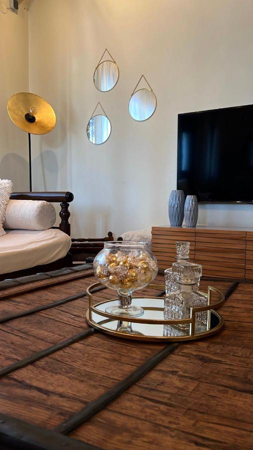 House In The Woods Apartment คาร์ดิทซา ภายนอก รูปภาพ